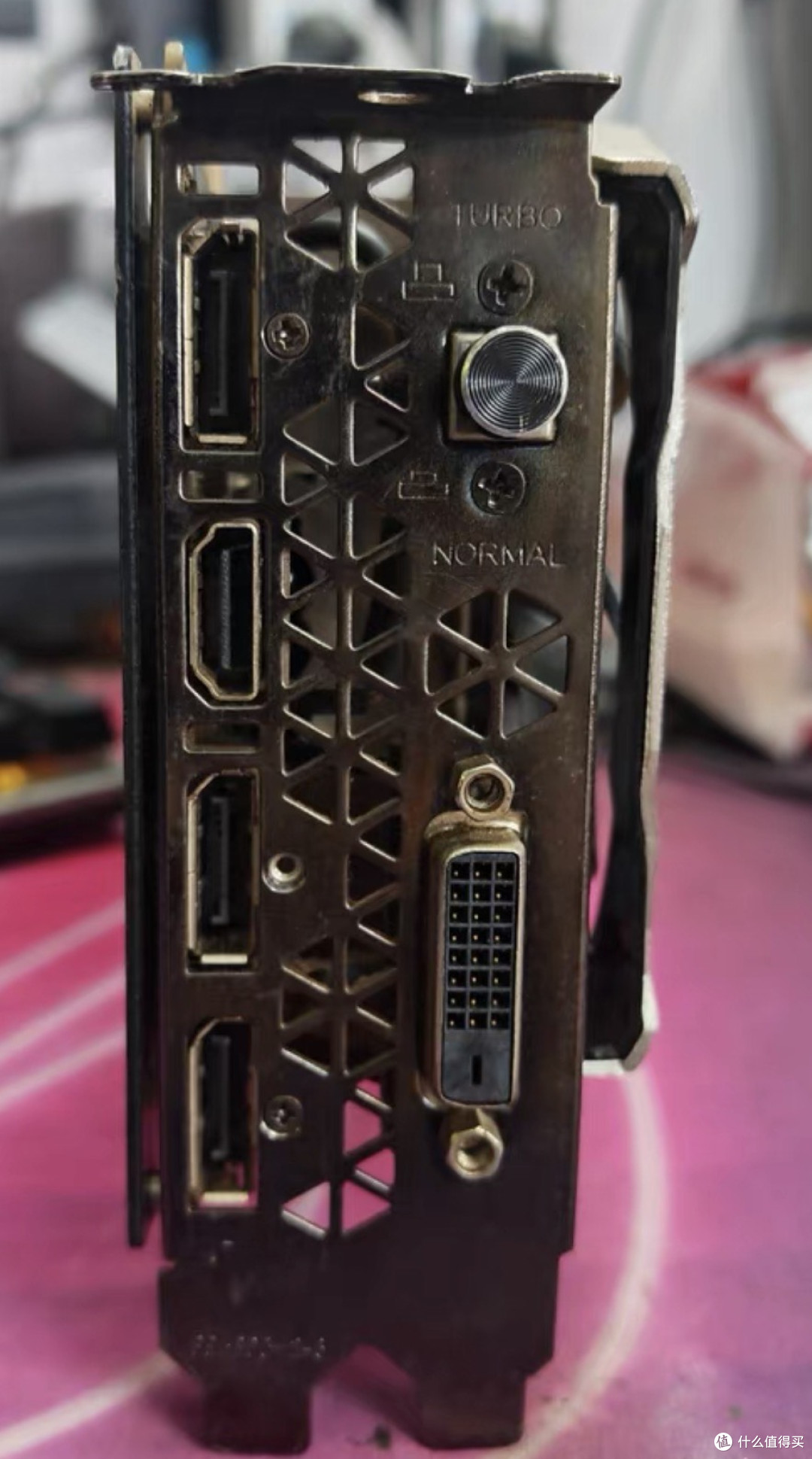 大量GTX 1080流入闲鱼,这张五年前的旗舰卡,615块还值得买吗?