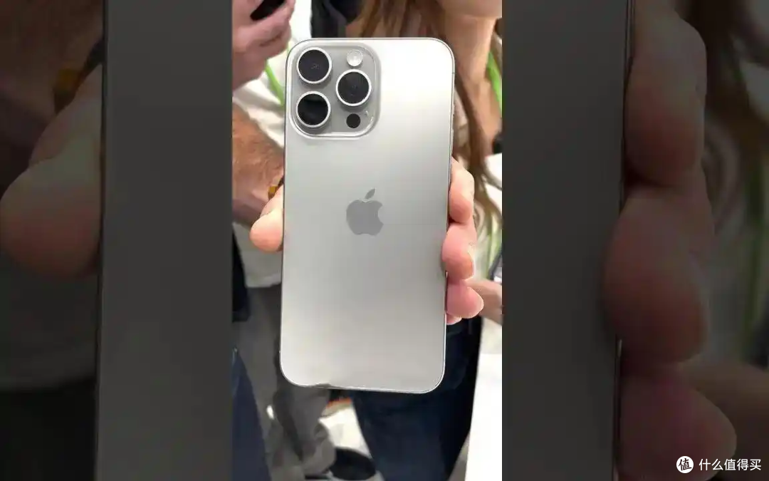 iPhone16 Pro用满两年,除了续航依旧很能打