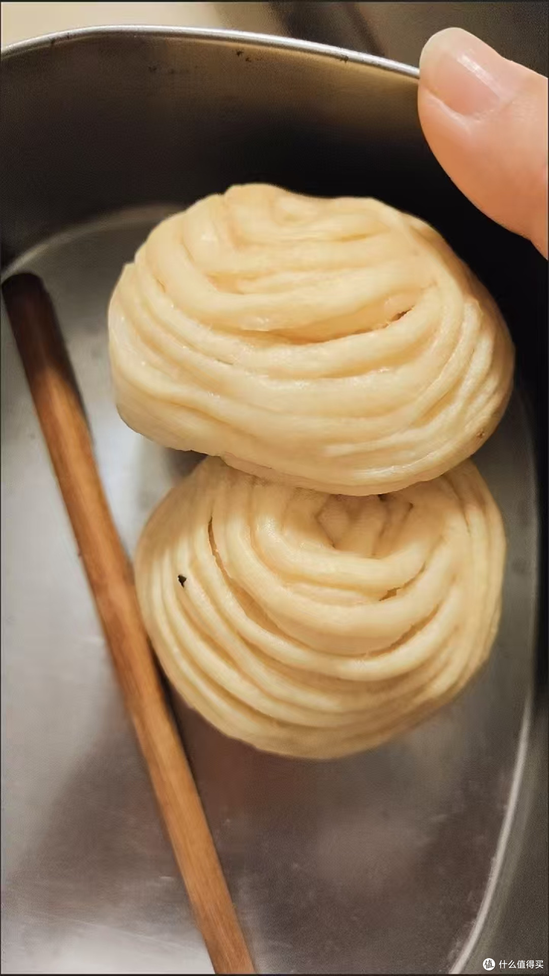 长沙地道特色面点！拉丝银丝卷巨松软🍞