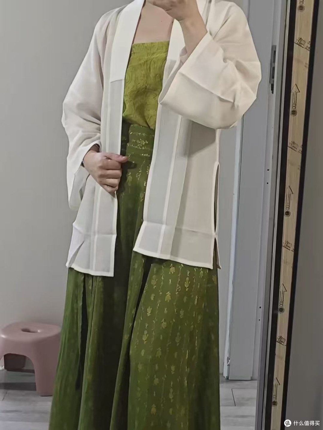 醋酸面料封神了|仿黄昇墓微喇袖短衫显瘦又高级!