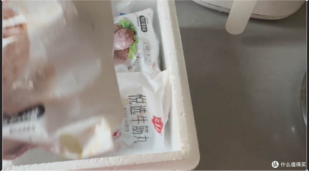 93%肉含量潮汕牛肉丸实测:宣传天花乱坠,减脂期到底能不能吃?