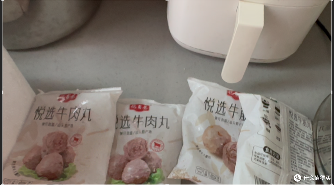 93%肉含量潮汕牛肉丸实测:宣传天花乱坠,减脂期到底能不能吃?