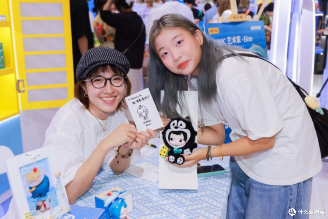 52TOYS自有IP组团亮相QDF潮玩展 新IP首秀引爆现场