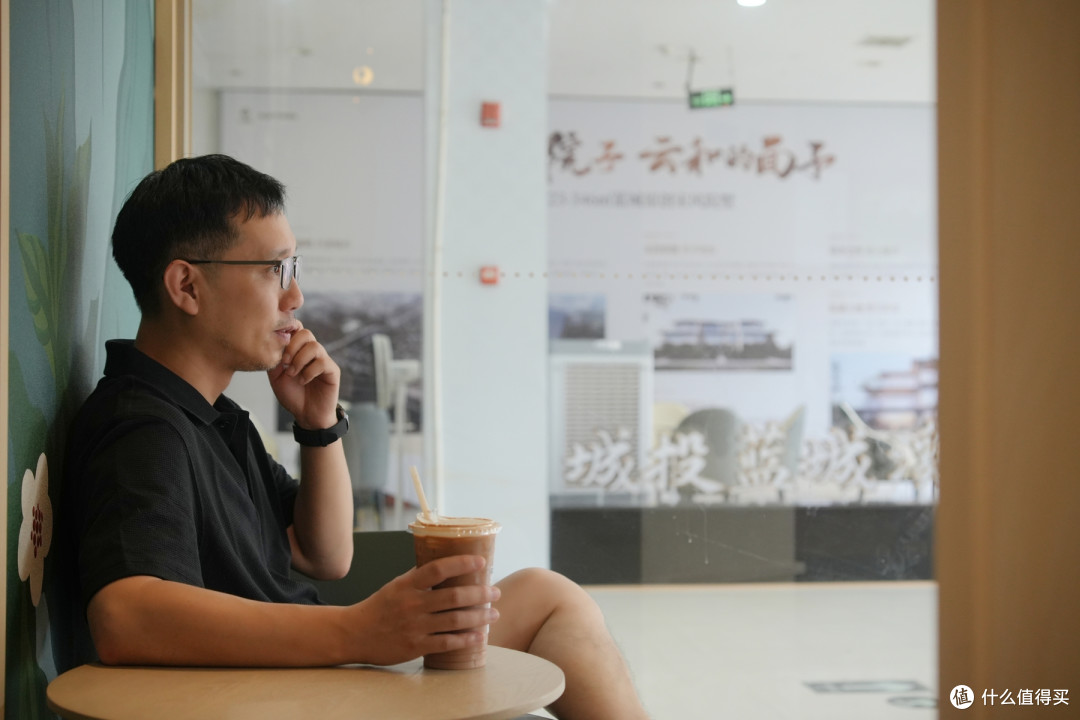 下班直接约会,成年男人怎么穿才合适?POLO衫实现七夕无缝切换!