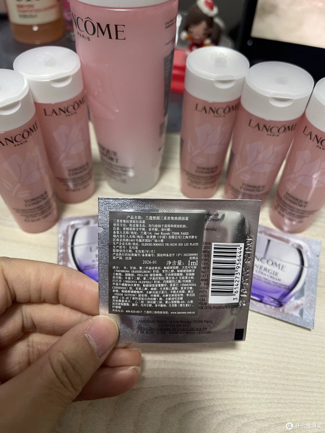 七夕美妆好物,兰蔻粉水,予她温柔水润呵护
