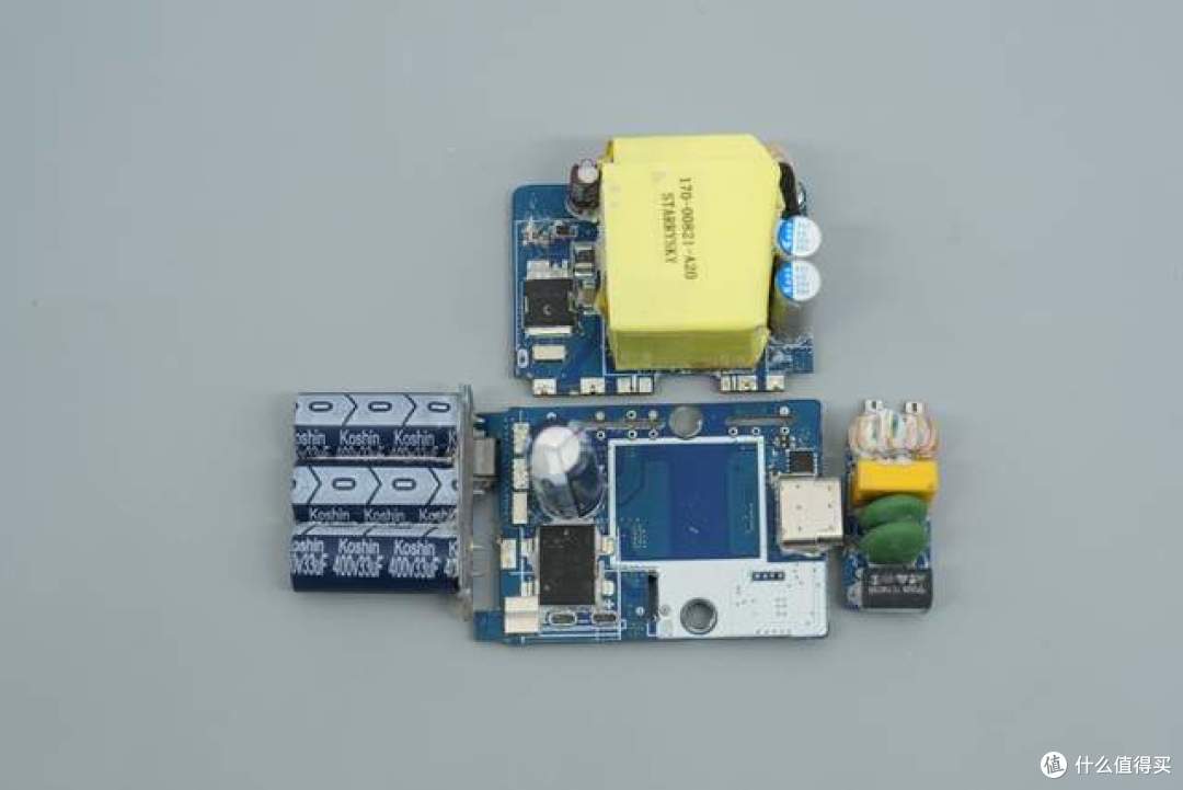 绿联Nexode Air 100W氮化镓快充拆解