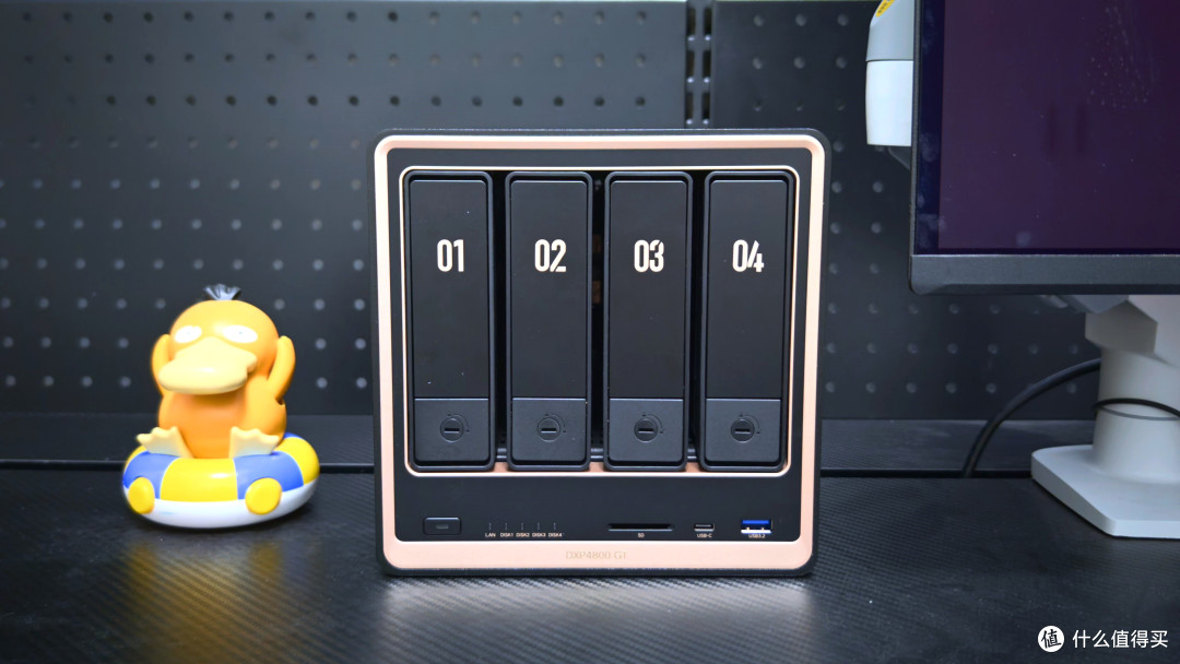 家庭NAS理想答案,绿联DXP4800 GT,承包全家人数字生活