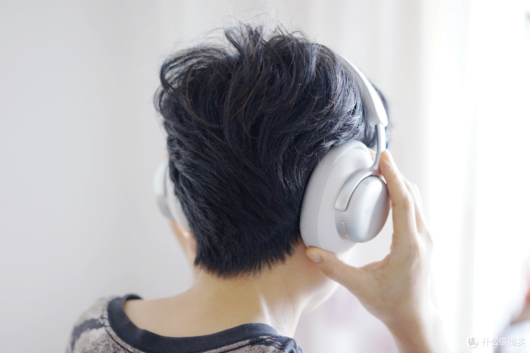 17周年顶配新作,降噪音质直接拉满丨实测QCY H6 Ultra无线耳机