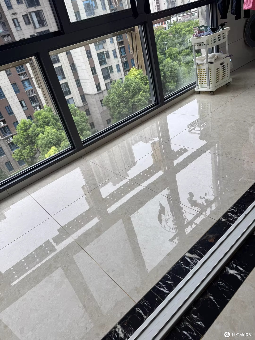 用了科沃斯X12 PRO以后,我家地板终于不再靠我弯腰