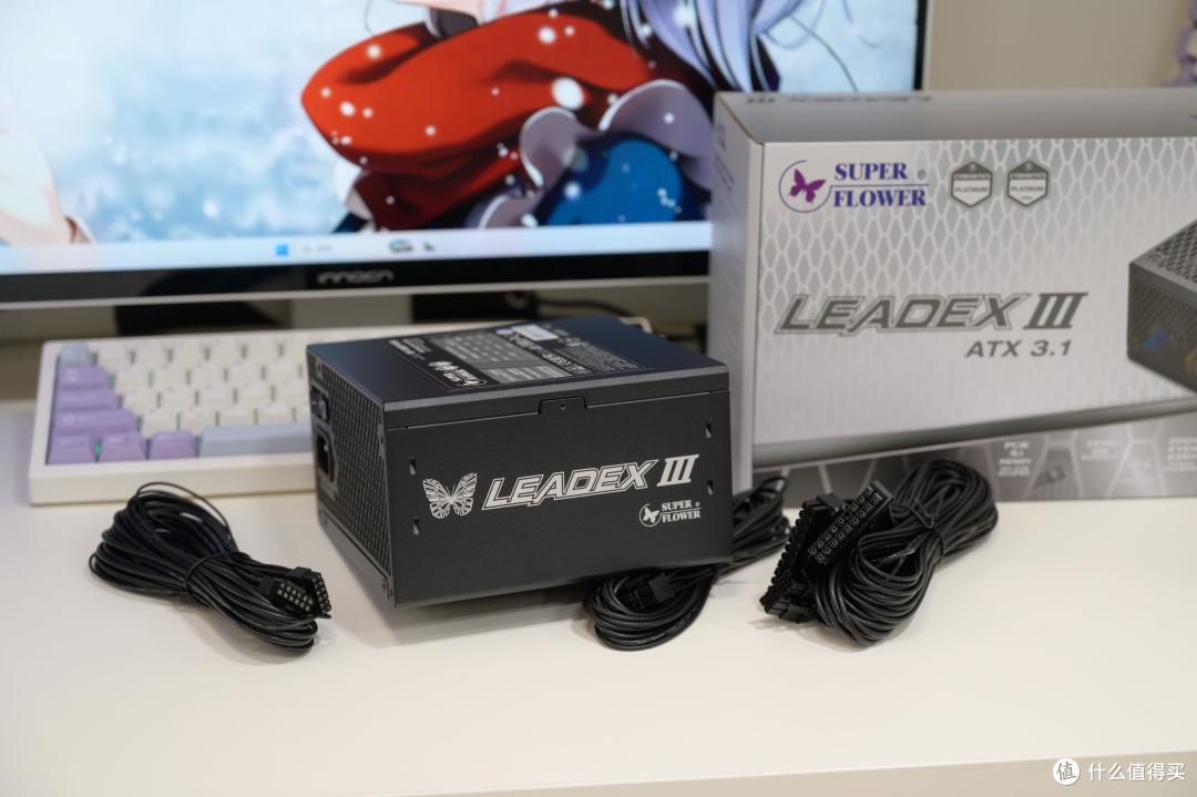 旗舰双红遇上二次元桌搭:振华LEADEX III P1000W白金电源