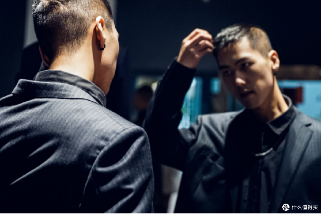 发际线开始后移的职场男士,选防脱洗发水我会先查生产和品控