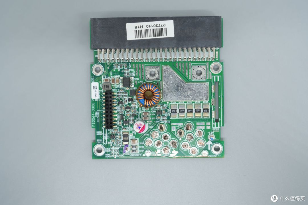 兼容1200W CRPS电源模块,康舒通用冗余电源笼拆解