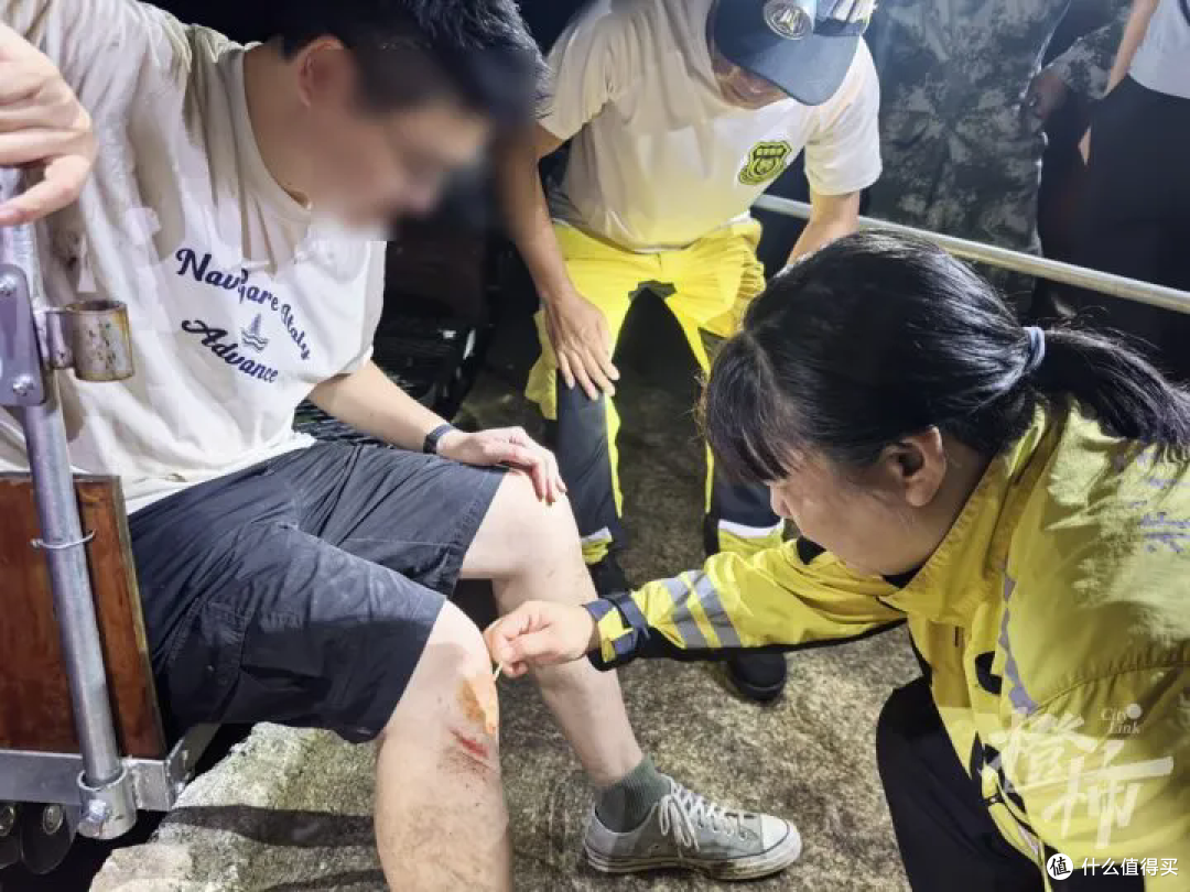 山野备忘录|AI 说"去爬这座山散散心",他没想过自己会深夜困在 1300 米