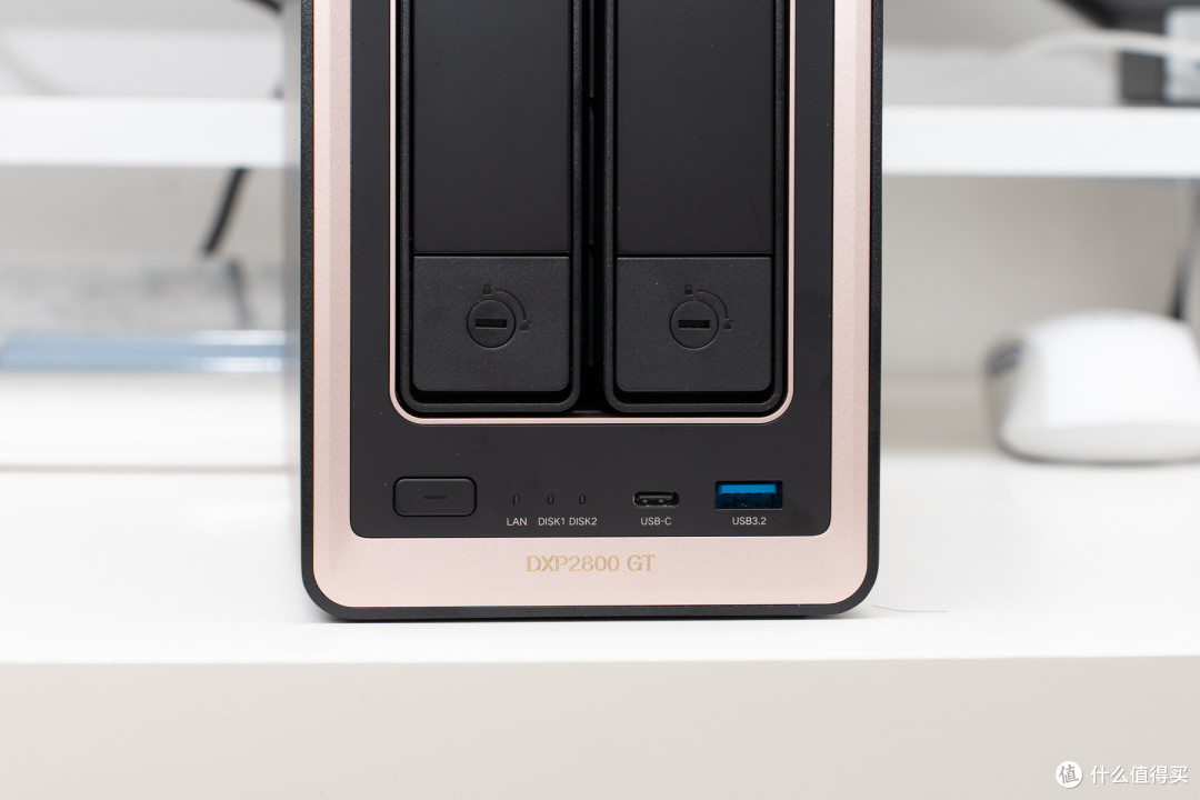 兼顾家庭与专业,全场景省心存储神器,绿联万兆NAS DXP2800 GT