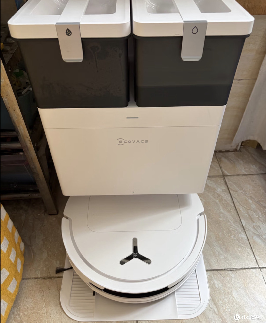 养宠家庭零缠神器！科沃斯T50 PRO实测，热水洗+双机械臂贴边清洁