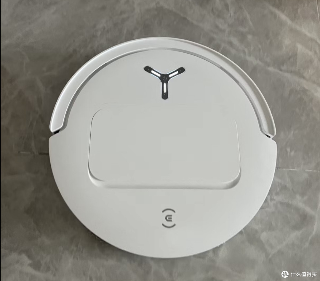 养宠家庭零缠神器！科沃斯T50 PRO实测，热水洗+双机械臂贴边清洁