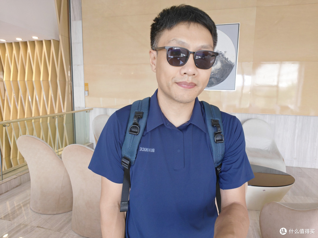 通勤差旅全能搭档,地平线8号探界者背包使用体验