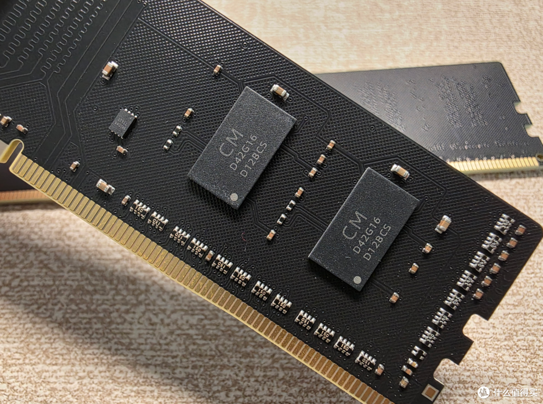 老电脑满血复活!三星颗粒Centremix芯联创 DDR4 3200内存实测