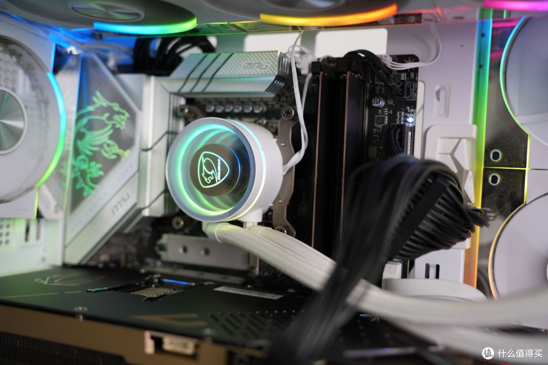 高端显卡守护神,微星MPG AI1300TS PCIE5 月神钛金牌电源实测