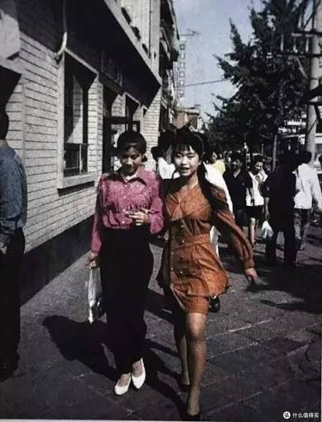走过大连的海与街，才懂两部动画里的城市脾气