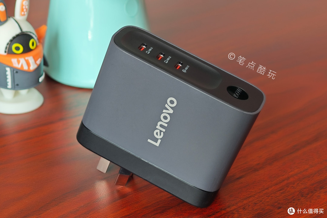三口150W、重载满速、防漏电静电!300多块的氮化镓快充头好用吗