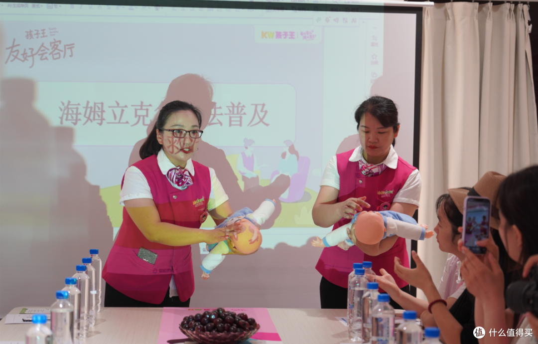 孩子王“友好会客厅”郑州站,喂养无忧
