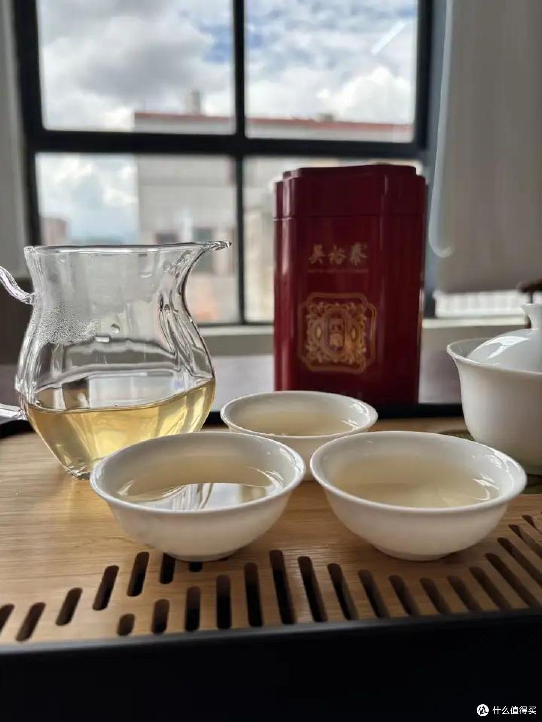 网上买茶测评-吴裕泰贡毫VS茉潮茉莉银针VS碧潭飘雪,哪个更好喝