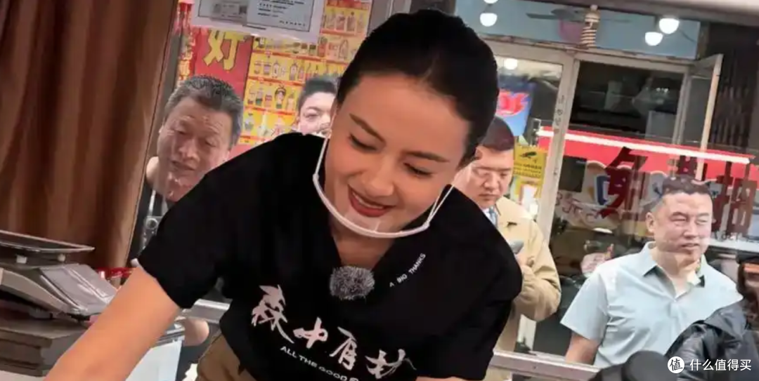 童年女神老了?46岁高圆圆无滤镜生图刷屏,网友:跟变老焦虑和解了