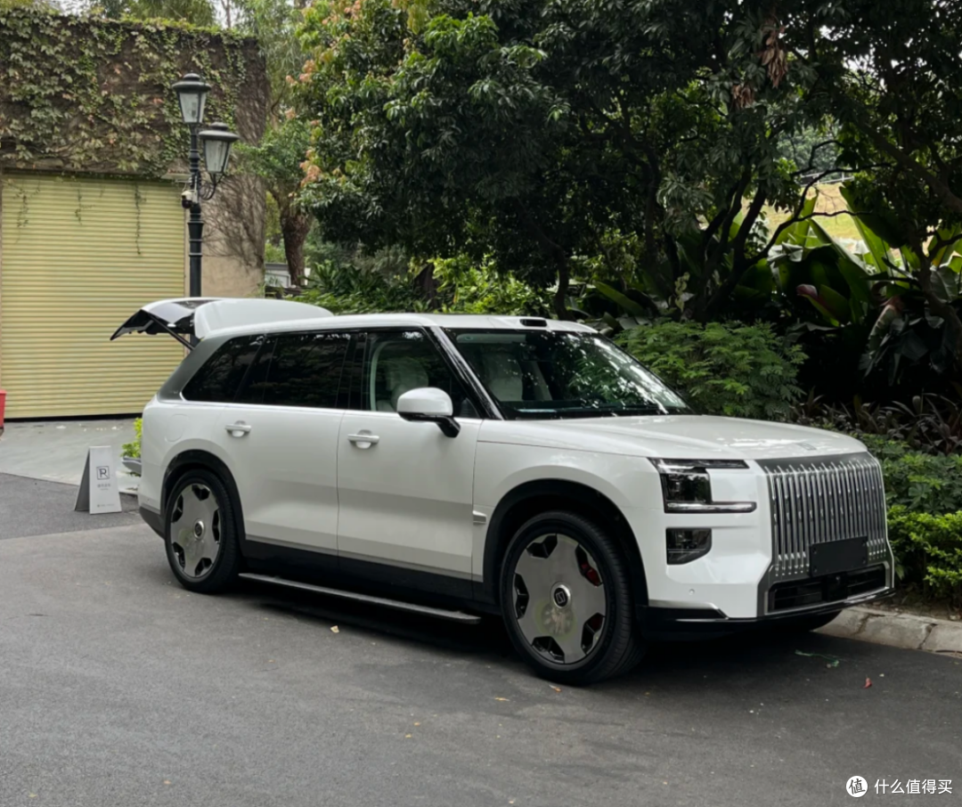 40多万6座混动SUV,极氪9X是这个赛道里的“头部”