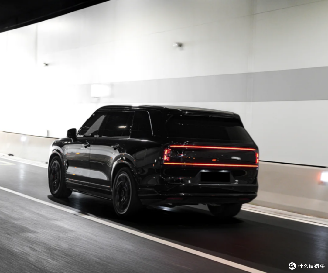 40多万6座混动SUV,极氪9X是这个赛道里的“头部”