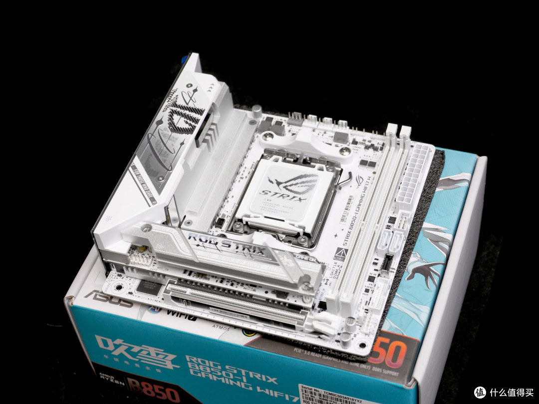 打造自己的更强Steam Machine!锐龙96X+迷你吹雪+9060XT纯白装机