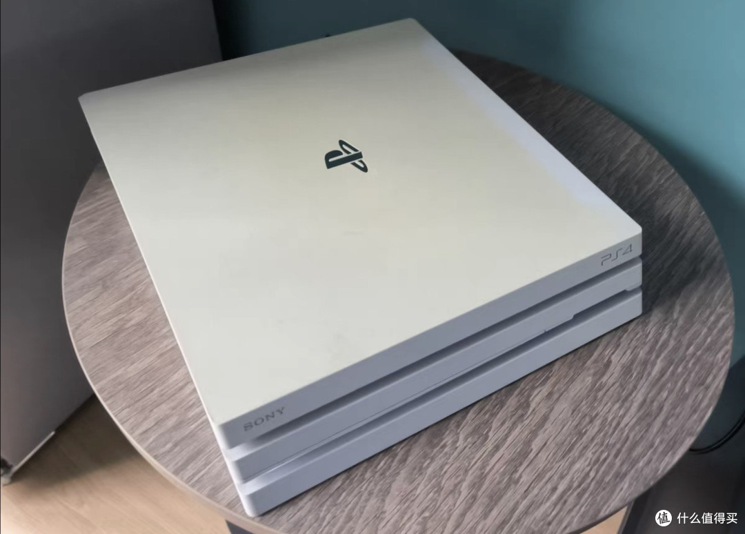 闲鱼惊现索尼PS4 Pro,8G GDDR5显存2K性能,二手920块值得捡嘛?