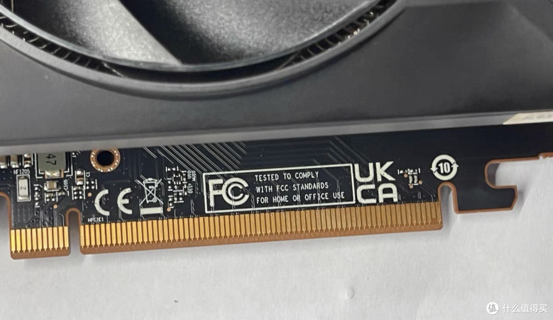 闲鱼大量涌入RX6700 XT ,从3699跌到1200,这价是捡漏还是接盘?