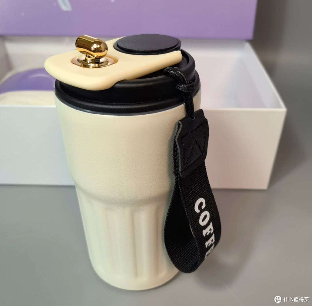 33.9淘到OPPO Reno定制礼盒,看看大厂赠品礼盒中都有啥