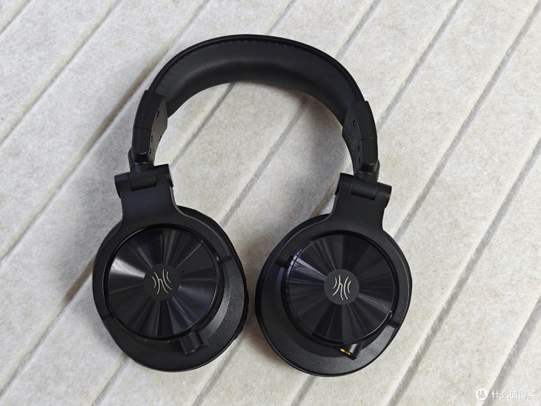 双模监听耳机,能同时搞定编曲和通勤吗?