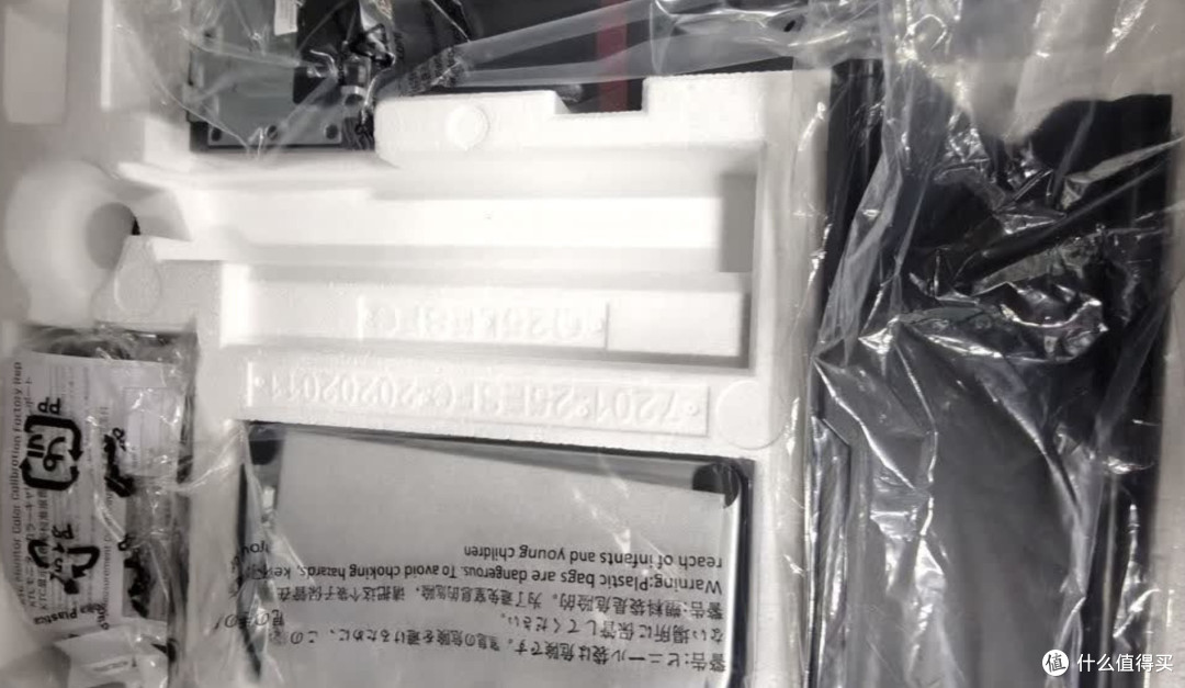 从“够用”到“大师”:一台显示器,让我重新理解了“丝滑”。