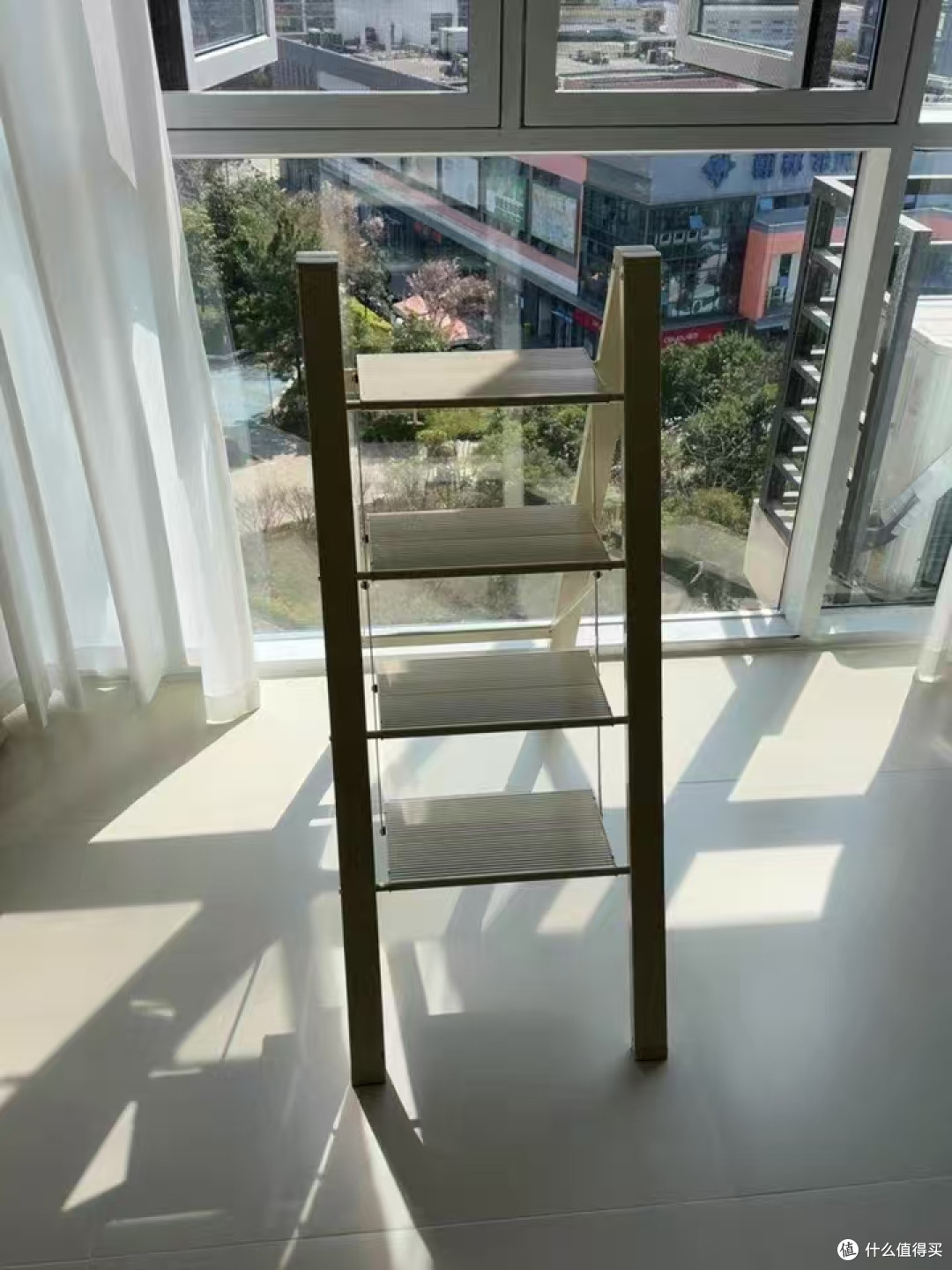 小户型刚需✨格美居三步折叠梯太懂居家了