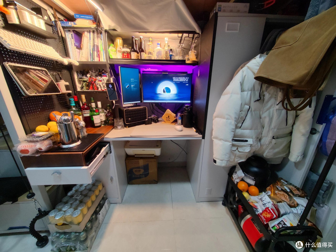 显示器在多场景中的关键作用