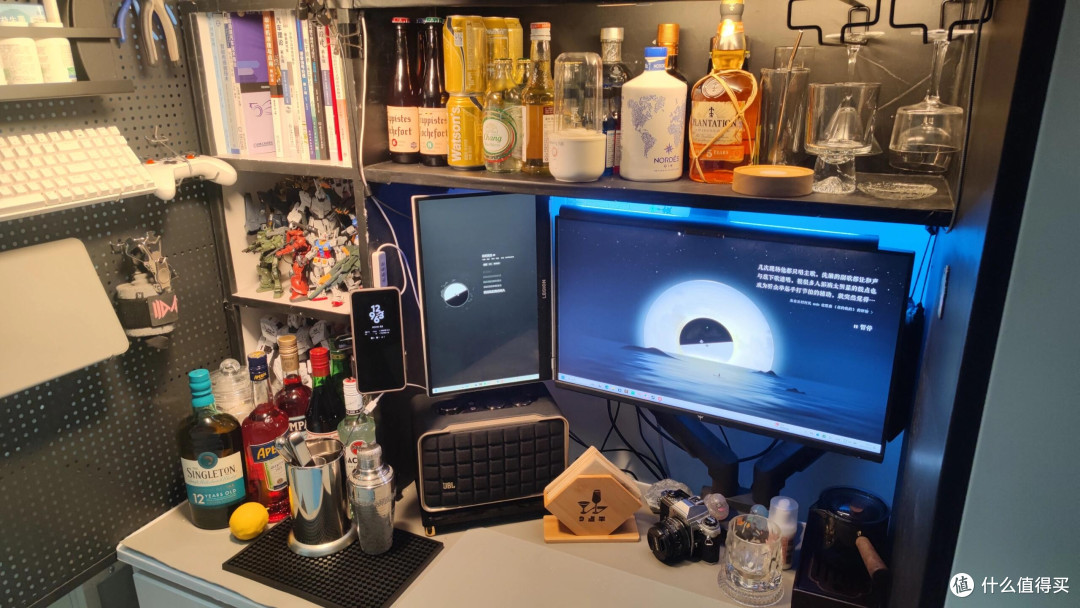 显示器在多场景中的关键作用