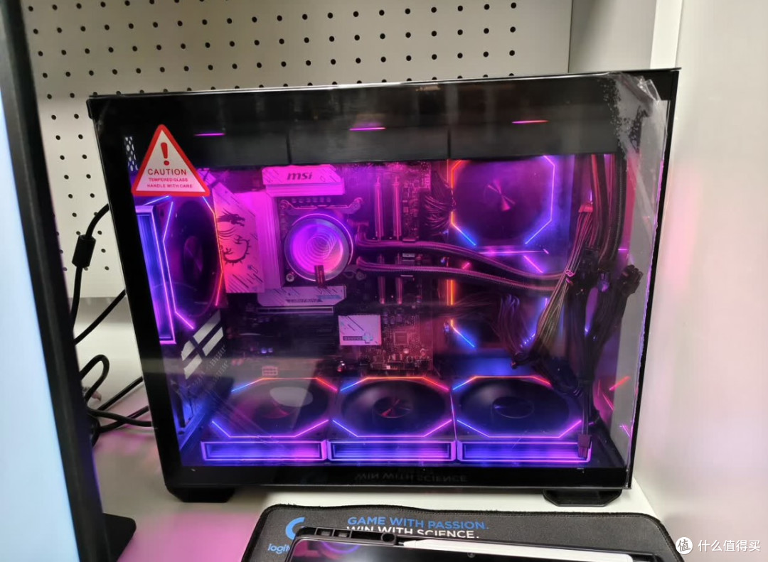 27英寸2K HDR400旋转升降显示器