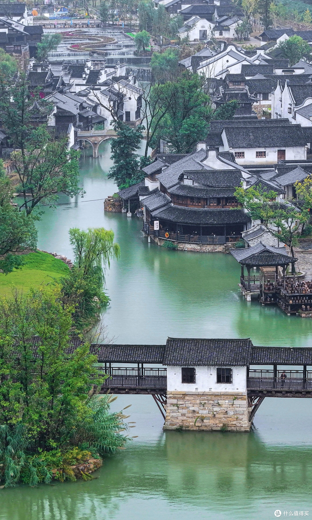 避开喧嚣,探寻秋日山野秘境