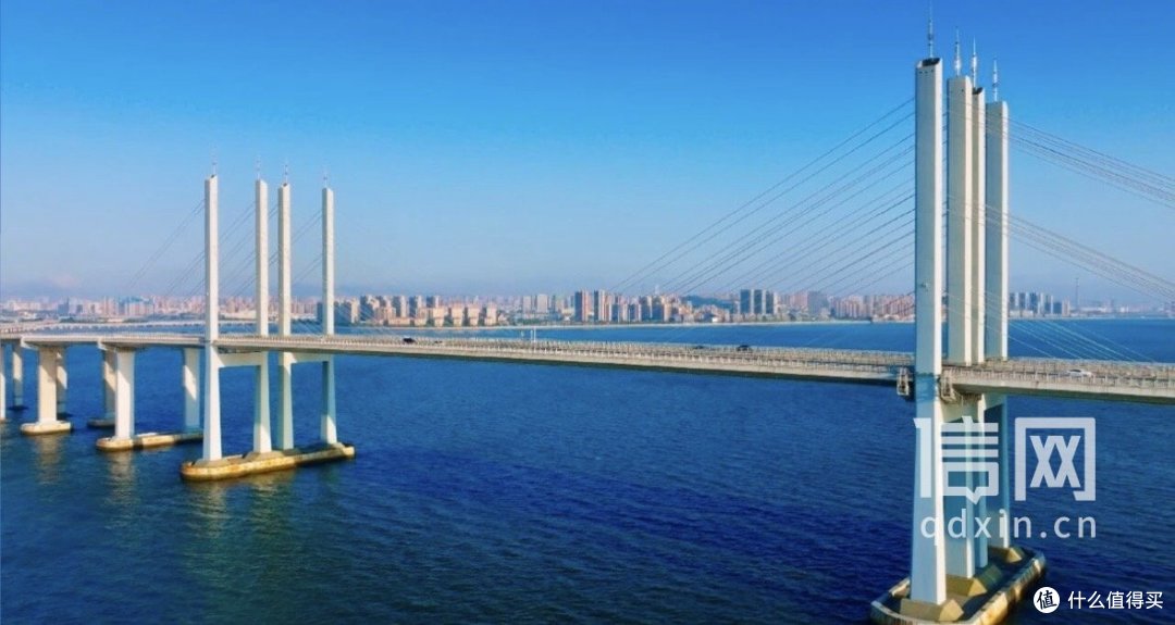 胶州湾大桥资料图。（来源：青岛马拉松）