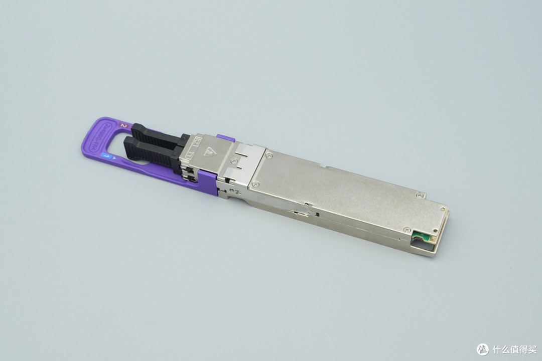 支持两路独立 400G FR4 业务,索尔思光电800G光模块拆解