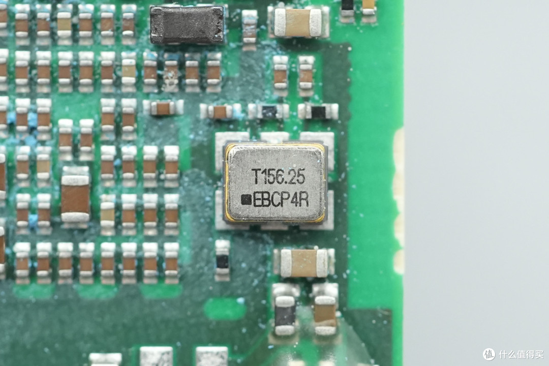 支持两路独立 400G FR4 业务,索尔思光电800G光模块拆解