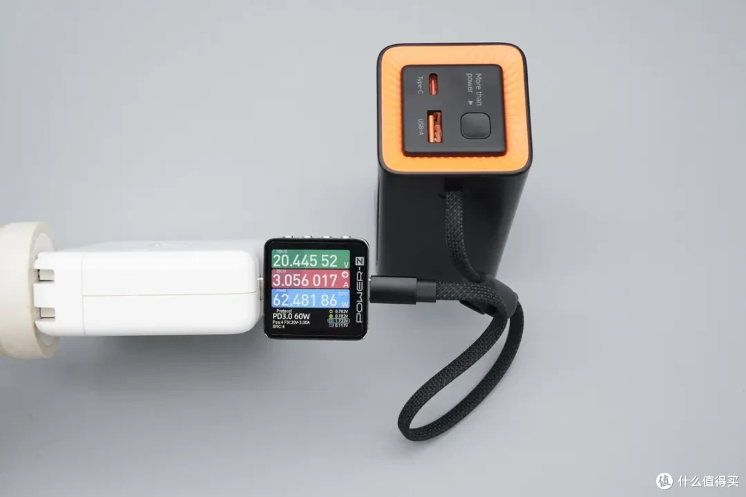 可视化快充体验，航嘉（Huntkey）高能X100充电宝评测