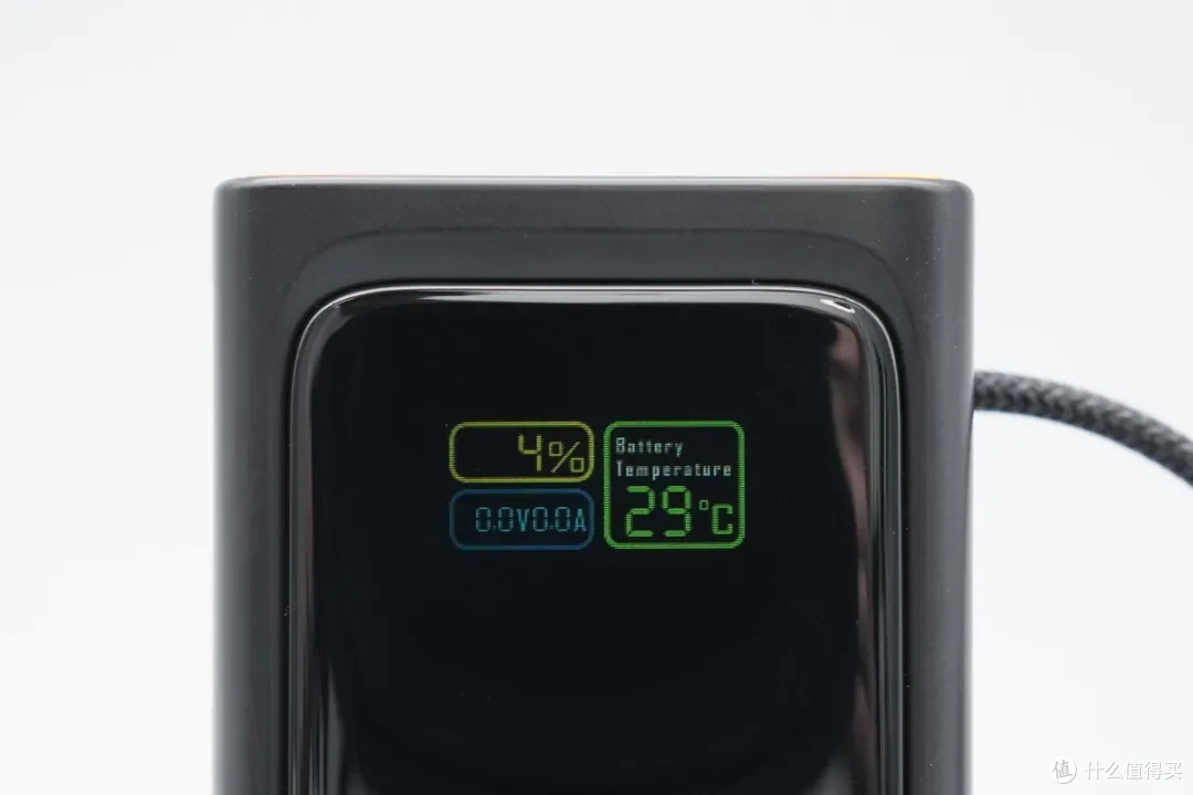 可视化快充体验，航嘉（Huntkey）高能X100充电宝评测