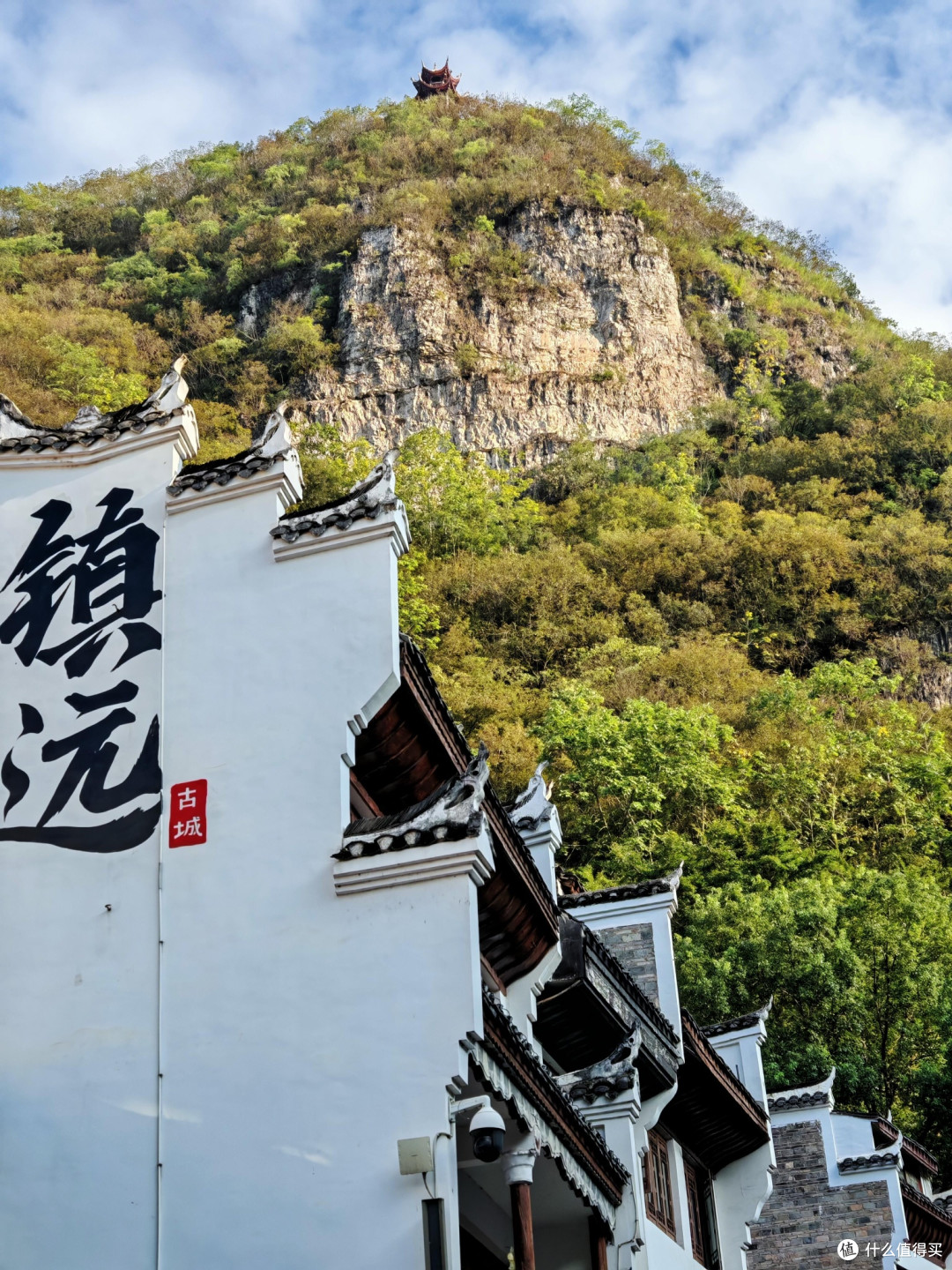 冷门秋景路线推荐：山野古镇湖畔
