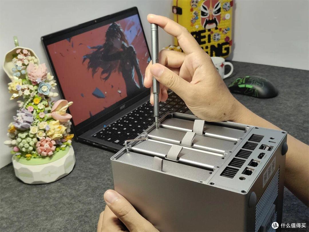四盘位+双2.5G一步到位,零刻ME Pro fnOS,家庭存储中心使用体验