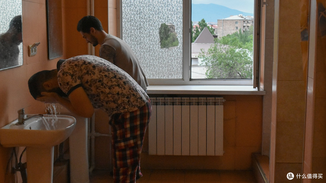 男士洗面奶洗完脸绷得像戴了面具?这几款公认好用的越洗越舒服