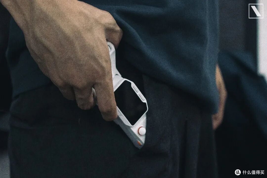 影石Luna Pro:重新爱上拍视频?